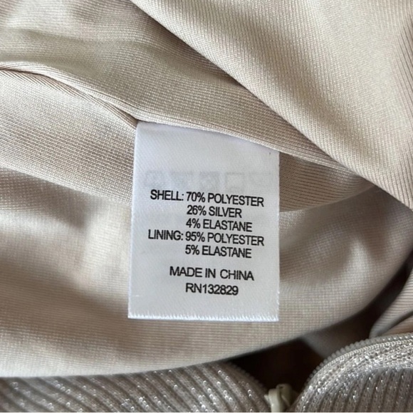 NWT Lovers and Friends Elegant Silver metallic One-Shoulder Jumpsuit - Picture 9 of 10